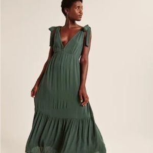Abercrombie Green Maxi Dress